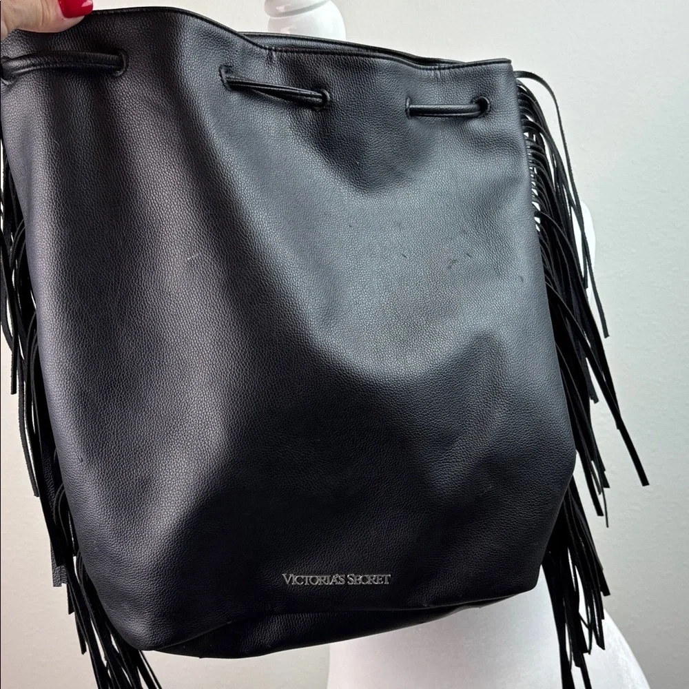 Victoria's Secret Black faux leather boho fringe bag backpack drawstring tote - Picture 3 of 13